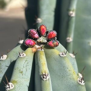 SOLD
SPINY OYSTER SHELL DAHLIA STERLING SILVER HANDMADE HALF NAJA RING